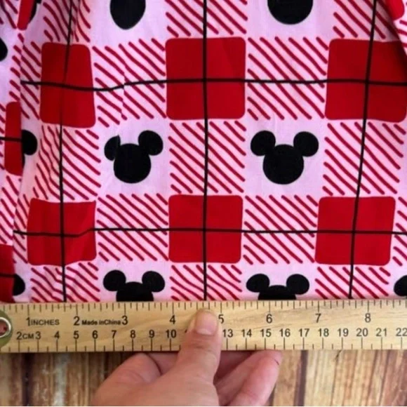 NWT Disney x Forever 21 collection Mickey Mouse pj set women’s size M - Picture 7 of 12